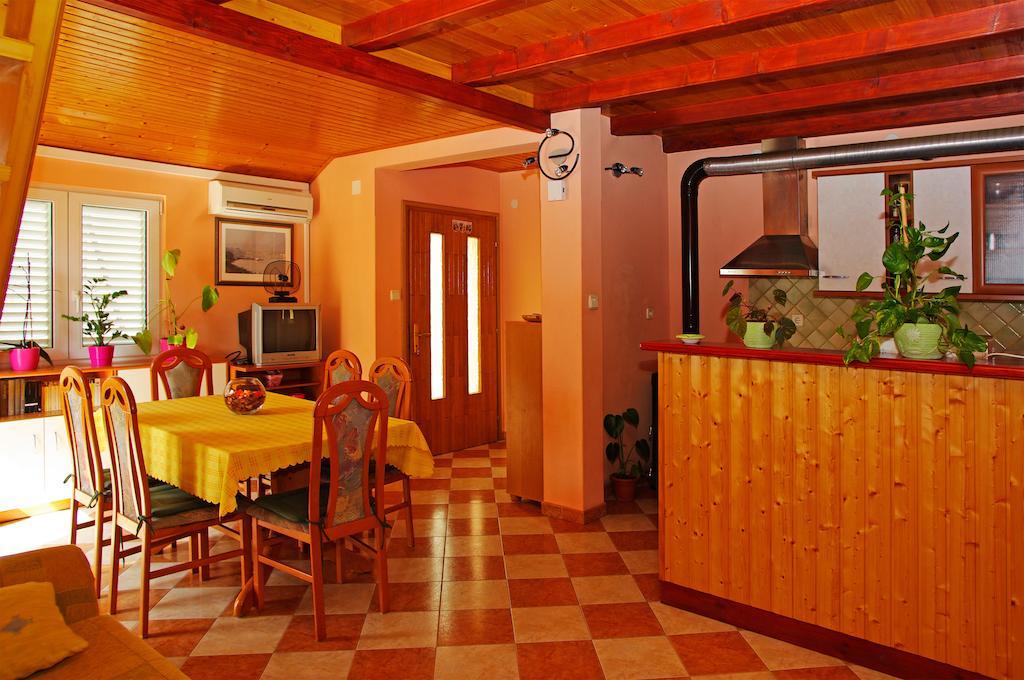 וולה לוקה Apartments Julija חדר תמונה