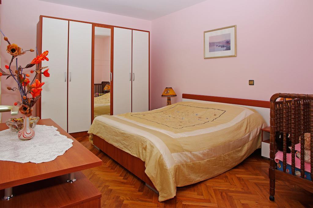 וולה לוקה Apartments Julija חדר תמונה